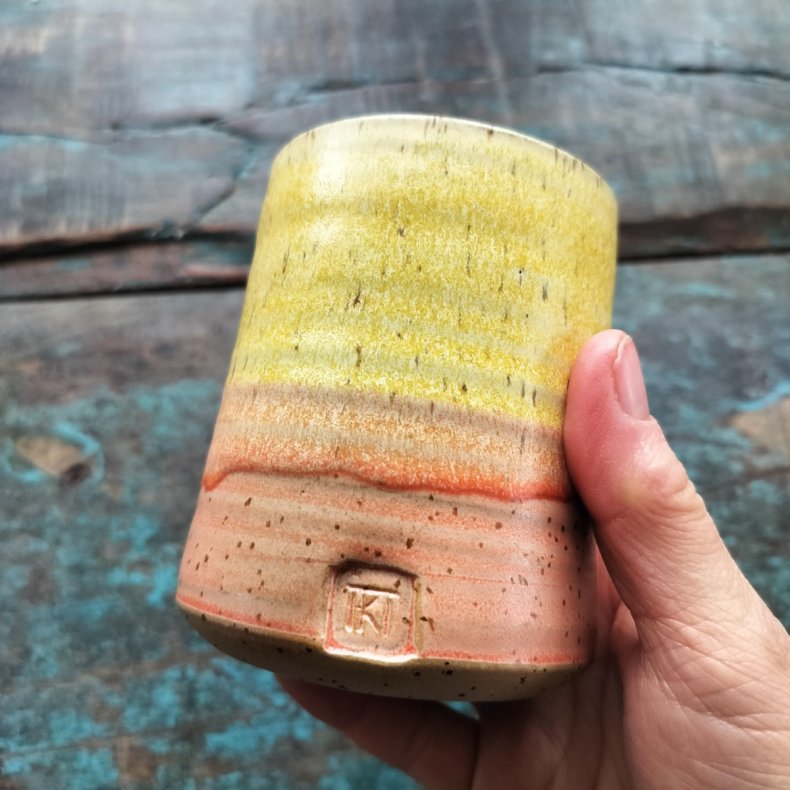 gul/orange krus uden hank