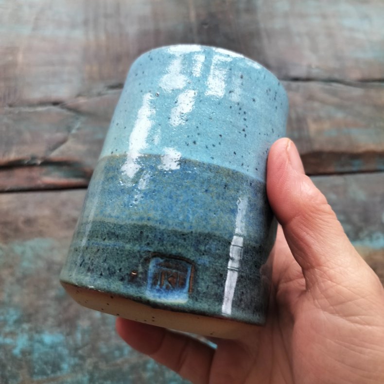 bl�/dybbl� krus uden hank