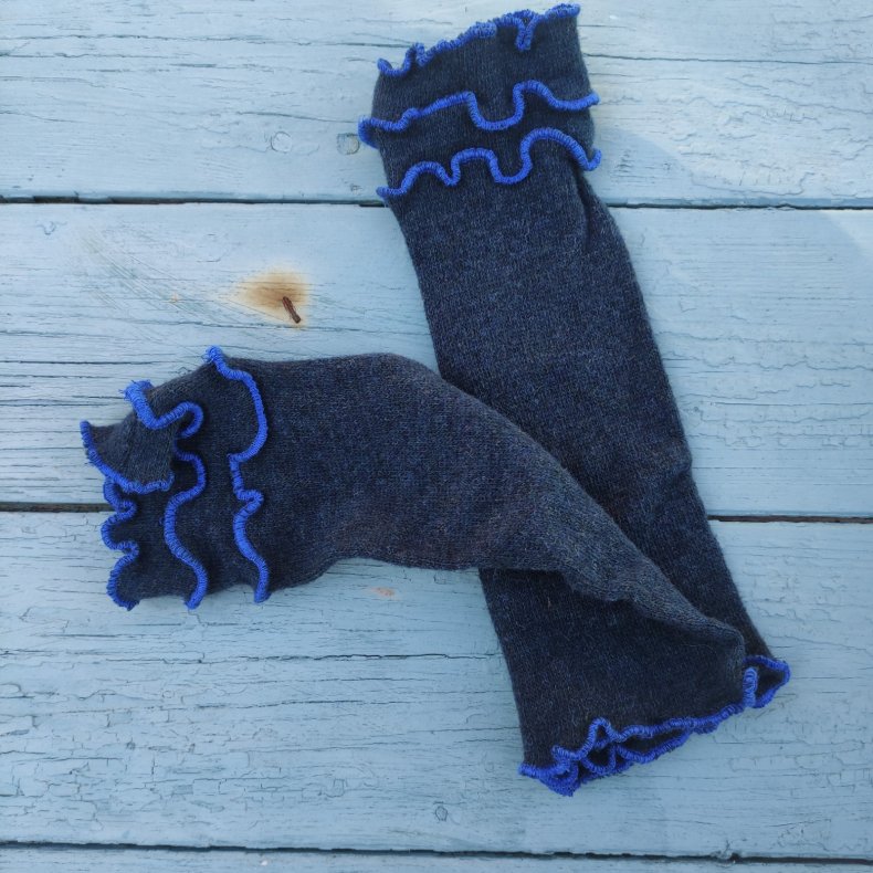 Pulsvarmere i  meleret bl� med kobolt  syninger